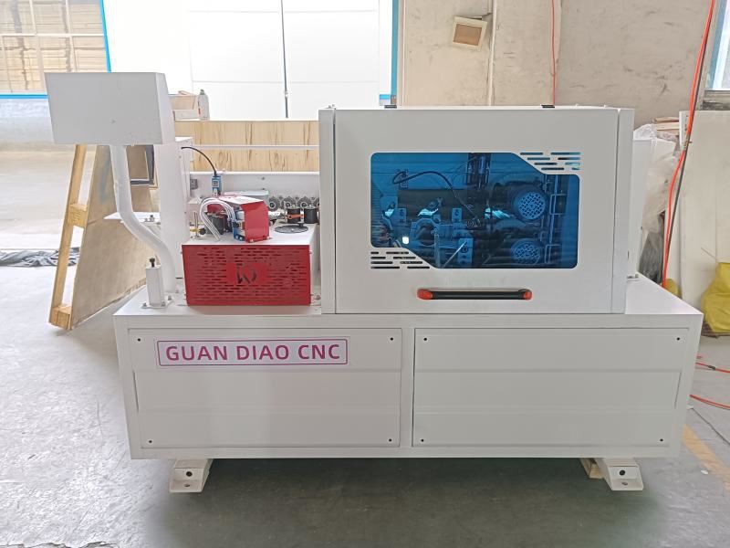 Small automatic edge banding machine (3)